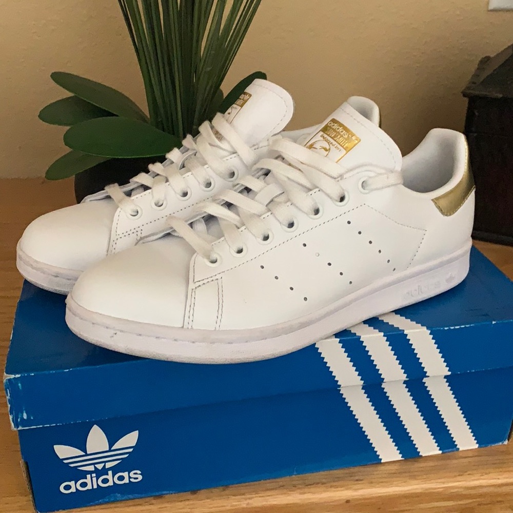 Women Adidas Stan Smith